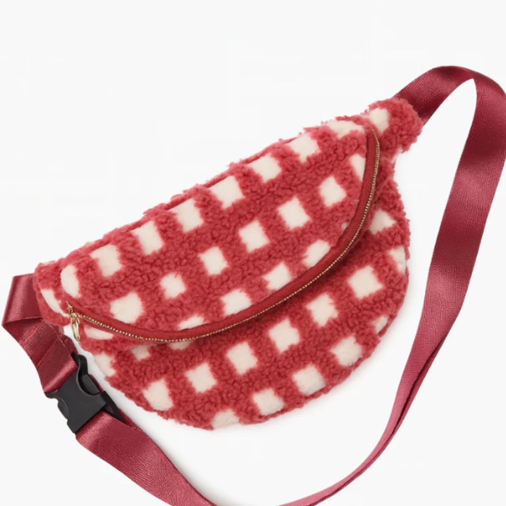 MIDNIGHT LUNCH Belt Bag | Signature Red, worn twice
